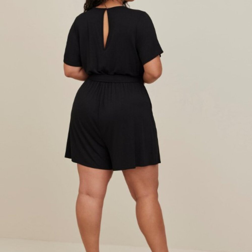 Torrid size 4 NWT Black Super Soft Surplice Romper - Picture 3 of 7